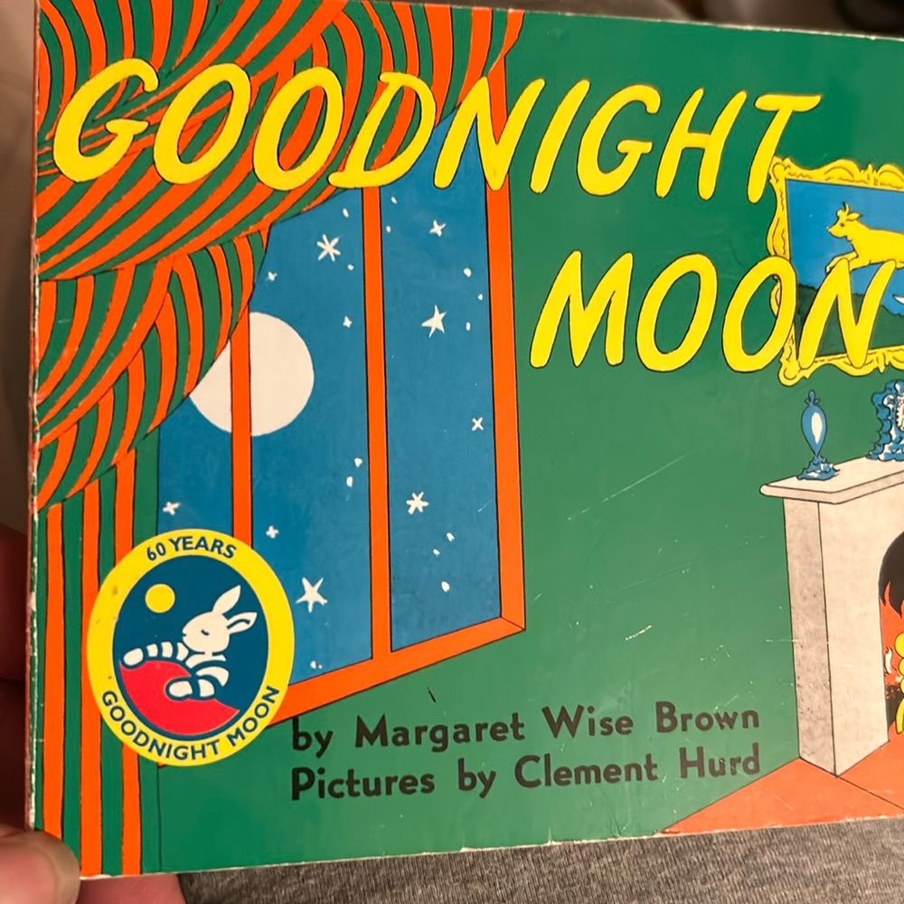 FREE!  Baby must hv book!  GOODNIGHT MOON. And first 100 words book